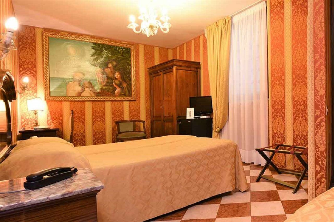 Hotel Marconi Venecia Exterior foto